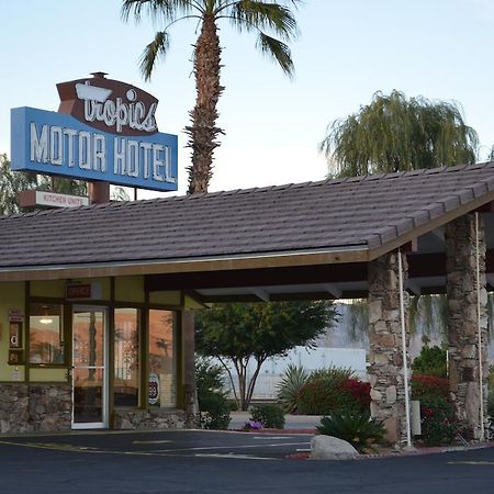 Tropics Motor Hotel Indio Bagian luar foto